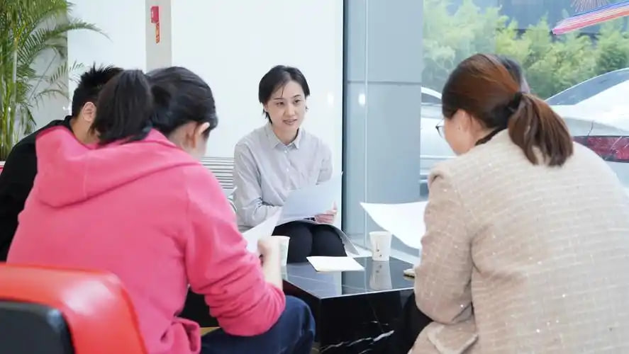 持续沟通机制与长期咨询支持